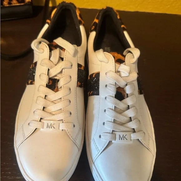 Michael Kors White and Leopard Print Women's Sneakers ((NEVER WORN)) - Picture 2 of 8